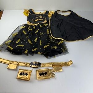 Girls Medium 7-8 Batgirl Costume Dress 5 Piece. Black and Gold